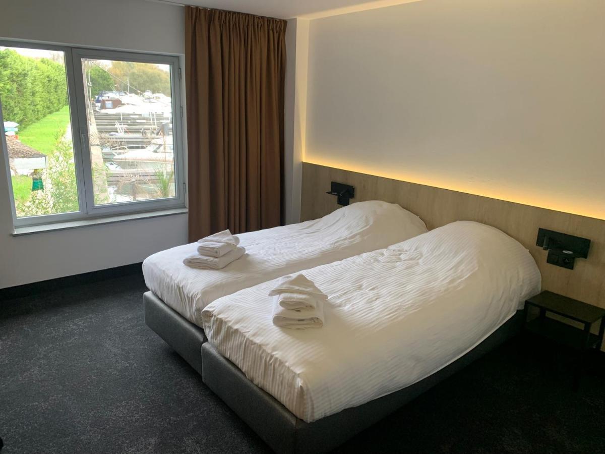Occo Hotel Willebroek Exterior photo